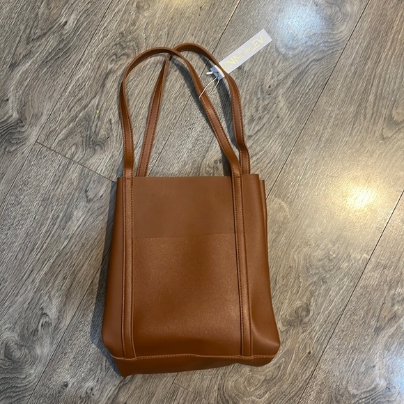 Henny + Lev faux vegan leather brown tote bag - Picture 2 of 2